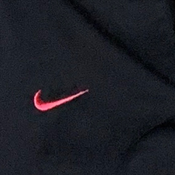 Nike sweater - Picture 2 of 3